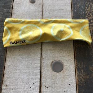 Bandz headband.